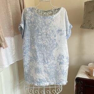 Beautiful Blue Linen Top